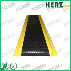 Yellow / Black Anti Fatigue Mats Industrial 3 Layers Structure Customized Size