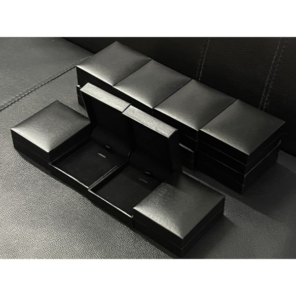 Customized Small Necklace Box Or Black Pendant Box