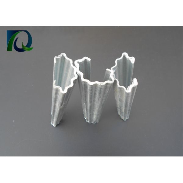 Quality 2MM Thick Vineyard Line Posts , Galvanized Metal Poles With C Type 1.8-3.5M for sale