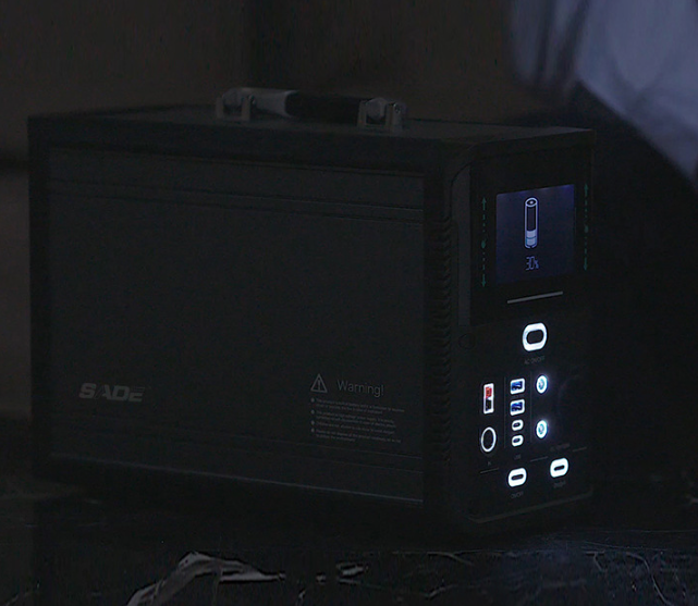 UN38.3 110V 220V Smart Mobile Power Camping Power Supply 1000W