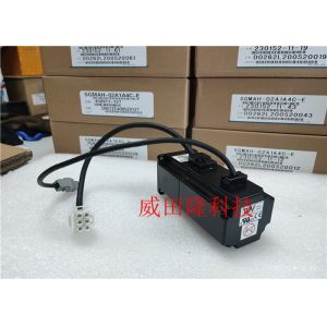 200V 200W 2.1A Yaskawa Servo Motor 3000r/ Min SGMAH-02A1A4C-E
