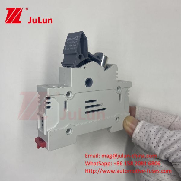 Quality Solar PV Fuse For Photovoltaic  DC1000V 10X38 Ceramic Fuse Holder With Isolator Switch 10X for sale