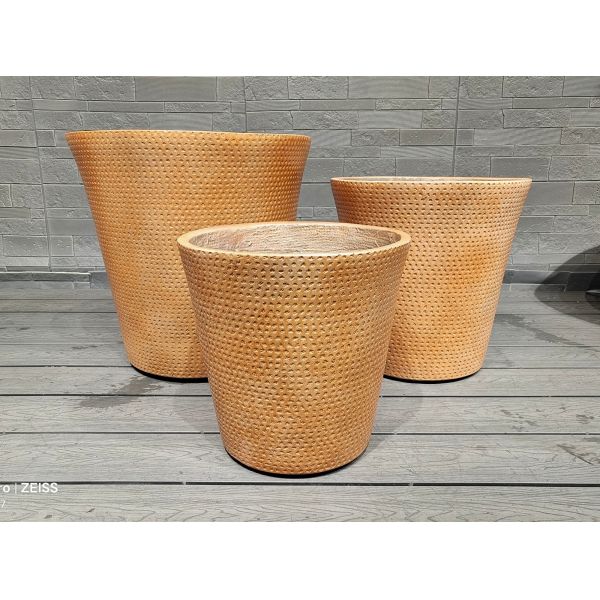Minic Woven Fabrics Warm Earthy Brown Tone Textured Dotted Pattern Round Fiber Clay Pot