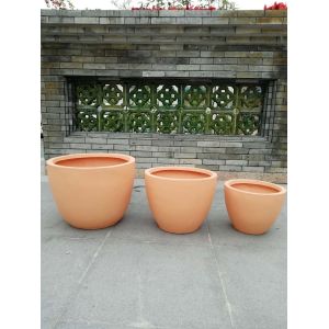 8-10 Year Fiber Clay Outdoor Planters Waterproof with Texture Finishing