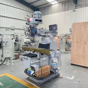 Vertical Turret Drilling Universal Milling Machine With Swivel Geared Head