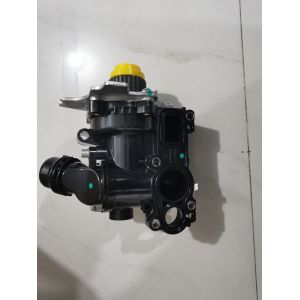 Audi Auto Engine Water Pump With Housing 06H121010A 06H121026DD 06H121026BA