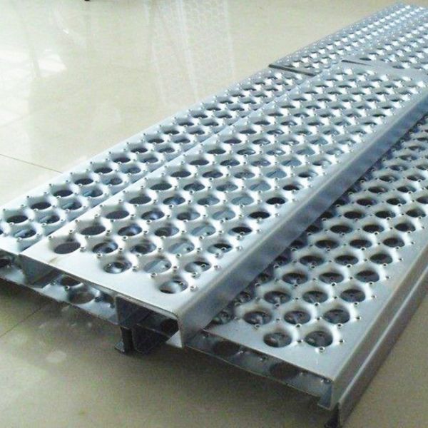 13 Gauge 5/8/10 Diamond Plank Grating 36'' Width Aluminum