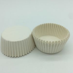 Buy cheap Custom White Greaseproof Cupcake Liners Round Shape Blueberry Muffin Cup from wholesalers