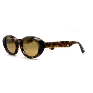 Acetate Frame Sunglasses Fashionable Oval Eye Shape and Classic Frame Style