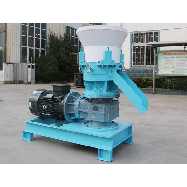 Chicken Manure Granulation Equipment Advanced Flat Film Extrusion Granulator