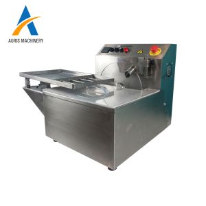 Small Tabletop Chocolate Melting Machine 8kg 15kg For Commercial Home Use