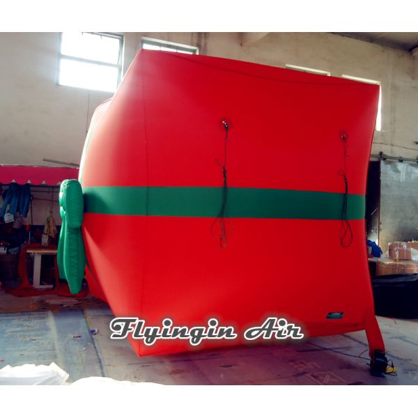 Red Cube Christmas Inflatable Gift Box for Christmas Decoration