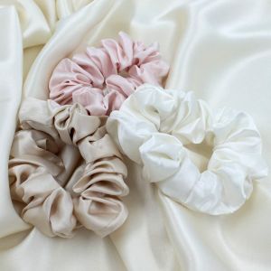 Wholesale Elastic 6cm Pure Mulberry Silk Headband Small Box Packaging from china suppliers