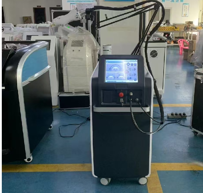 755nm Alexandrite Laser Hair Removal Machine with DCD Cooling