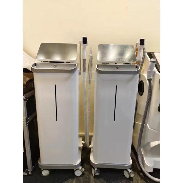 Customized 800W Diode Hair Removal Laser Machine 60 Million Light Outputs