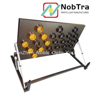 Yellow LED Message Display Trailer Mount Arrow Sign With CE Certificate