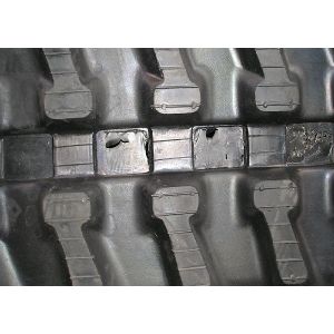 Black Color Mini Crawler Tracks 180mm Width For BOBCAT 418A