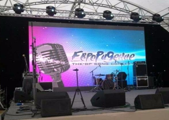 P6 Waterproof Cabinet LED Rental Billboard , High Brightness LED Video Wall