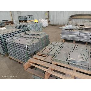 Lightweight Solar Powered Heavy Duty Photovoltaic Bracket Punching Machine With