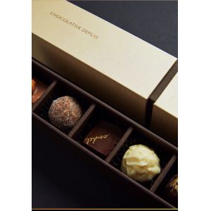 Customized Christmas Sweet Boxes Empty Assorted Truffle Cardboard Chocolate