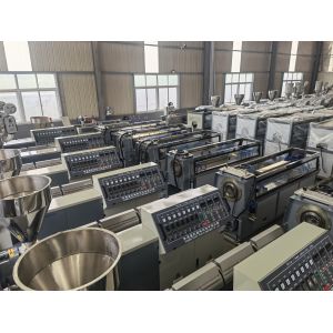 Single Screw Plastic Screw Extruder With Siemens Main Motor And Cooling System