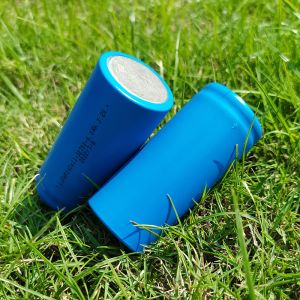 Rechargeable LFP LiFePO4 Cylindrical Cell 3.2v 6Ah For Solar Lights / Electric