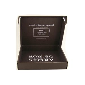 Custom Recyclable Paper Apparel Boxes , Garment Packaging Boxes With Lids