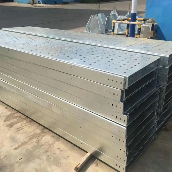 Silver Stainless Steel Cable Tray Corrosion Resistance Wall Mounted Installation Allows