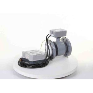 Diameter DN150 PN16 Electromagnetic Flow Meter For Wastewater Flow 0.1 - 10 M/S