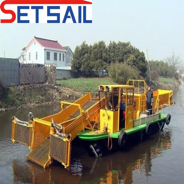 River Hyacinth Harvester Working Speed 3.5-5kn/H for Effective Weed and Waste Removal