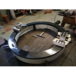 Split Frame Clamshell Pipe Cutting And Beveling Machine Automatic Feeding