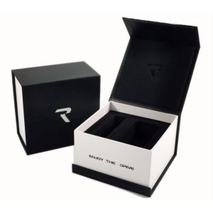 Pantone Paperboard Consumer Electronics Packaging Boxes Gift Magnetic 500pcs