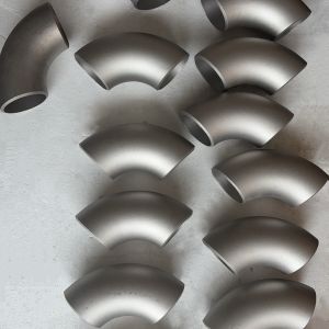 China ASME B16.9 30/45/60/90/180 Degree GR2 Elbows For Industrial Project on sale