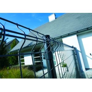 Weld Wire Mesh Fence 2430mm x 3000mm V fold Available hot dipped galvanized