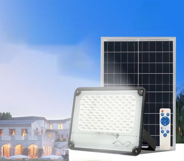 Quality IP65 Smart Solar Flood Light With Auto Light Control Dusk To Dawn For Garden Lighting for sale
