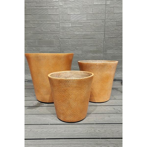 Minic Woven Fabrics Warm Earthy Brown Tone Textured Dotted Pattern Round Fiber Clay Pot