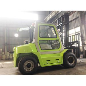 6 Ton Diesel Forklift with Automatic Transmission and Lift Height 5000mm Top