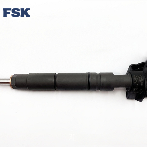 China Common Rail Injector 0445115062 Nozzle Engine Parts for Mercedes Benz 07 on sale