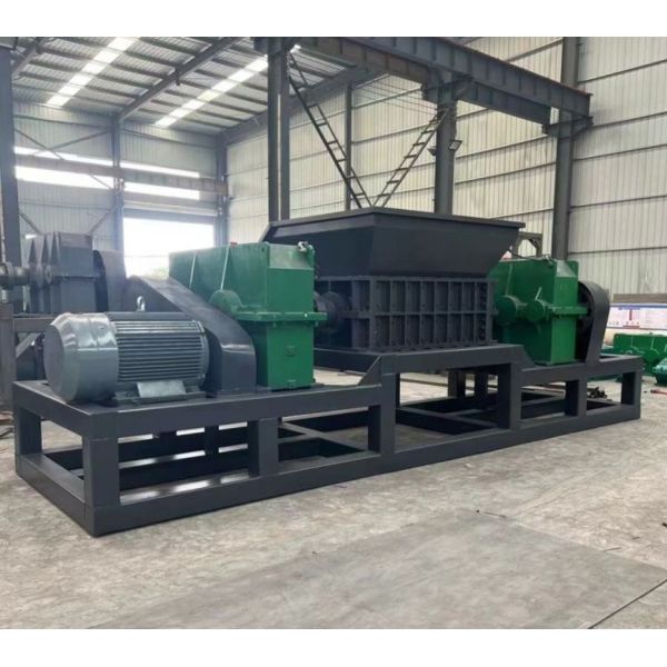 Double Shaft Wood Straw Shredder Twin-Shaft Scrap Steel Shredder Machine