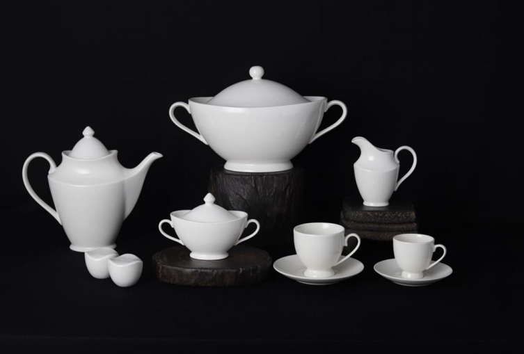 new bone china - tea set /tea pot/sugar pot/creamer/tureen white glaze for daily used ceramics