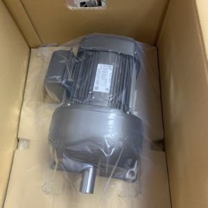 Mitsubishi GM-D AC Servo Motor 3 PHASE 0.4KW 400-440V 50/60HZ 150/180RPM IP44