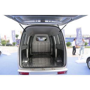 None Emission Electric Vehicle Vans 3 Seats 100km/H Electric Mini Buses