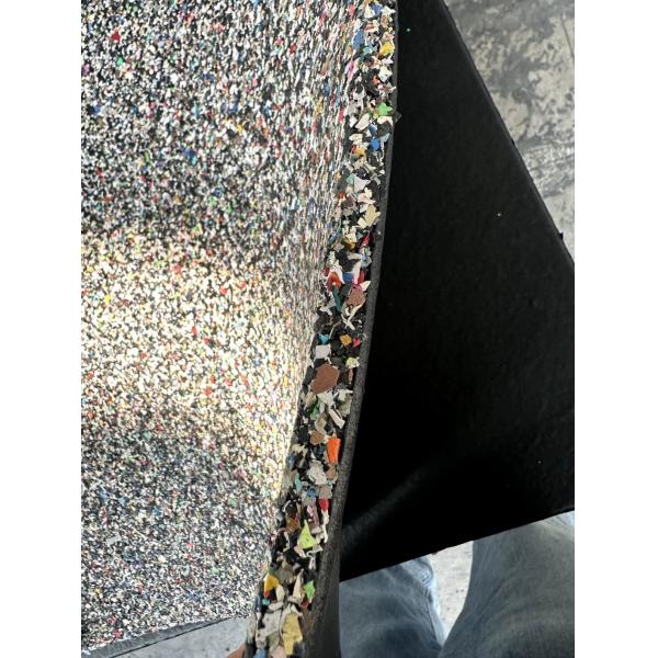 Eco-Friendly Non-Toxic Compound Multi-Color Large Particles Rubber Flooring Tiles for Gym Equipment