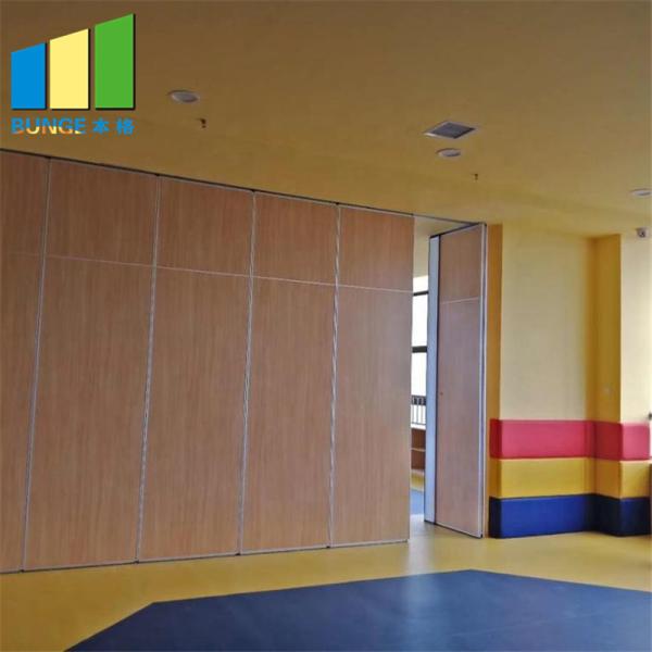 Quality Operable Foldable Sliding Office Sound Proof Partitions Laminate Surface for sale