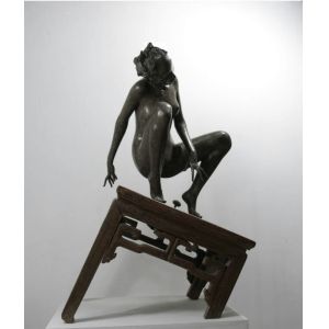 Customized bronze sculpture for artist