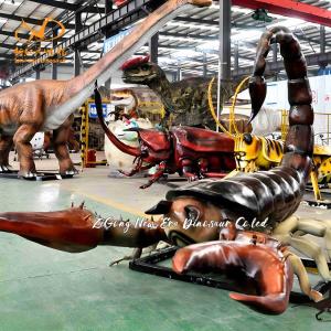 Mechanical Lifelike Artificial Insect Animated Animatronic Centipede Model Intricate Designs