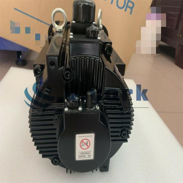 Yaskawa SGMRV-44ANA-YR12 AC SERVO MOTOR 27.1A 4.4KW 1500RPM 200V NEW