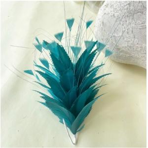 15*15 cm Dyed Stripped Goose Feather Flower Mount with Wire Accessory Pattern