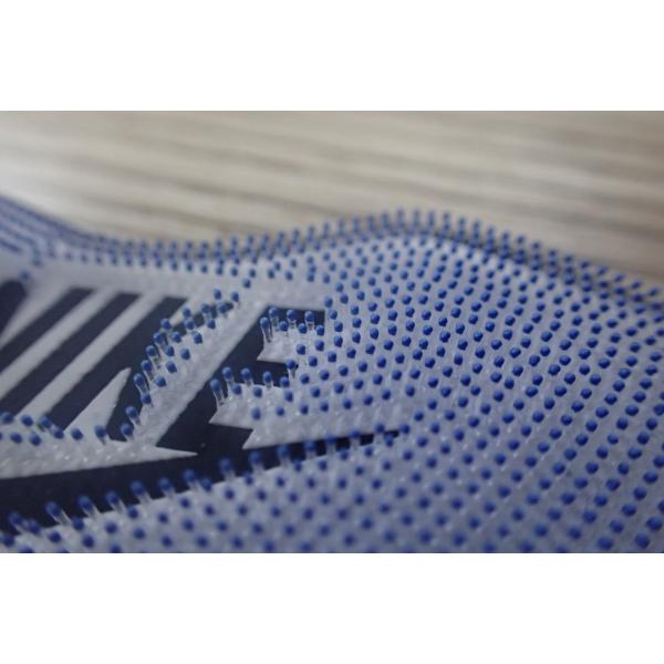 Durable 3D Embossed Patches Silicone Rubber Dots Ultraviolet Radiation Resistant Polo Shirt Sportswear