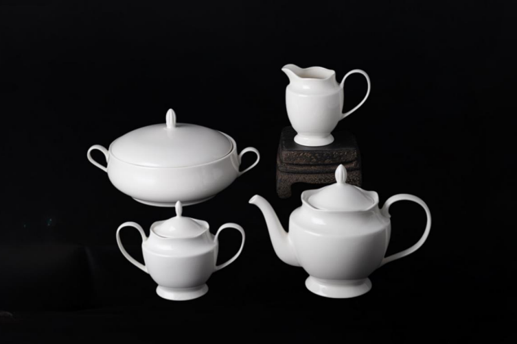 new bone china - tea set /tea pot/sugar pot/creamer/tureen white glaze for daily used ceramics